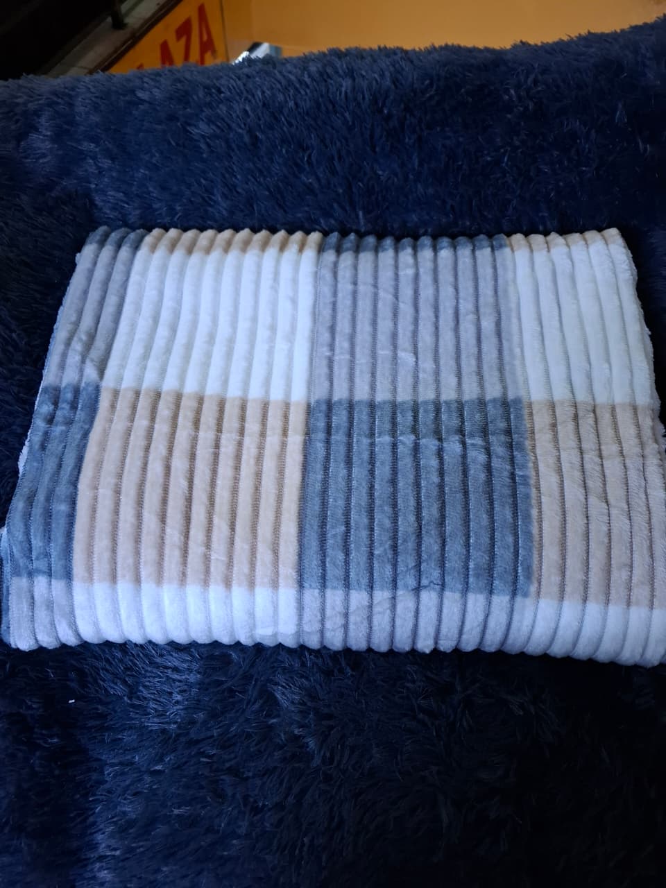 Fleece Velvet Blankets - Image 2